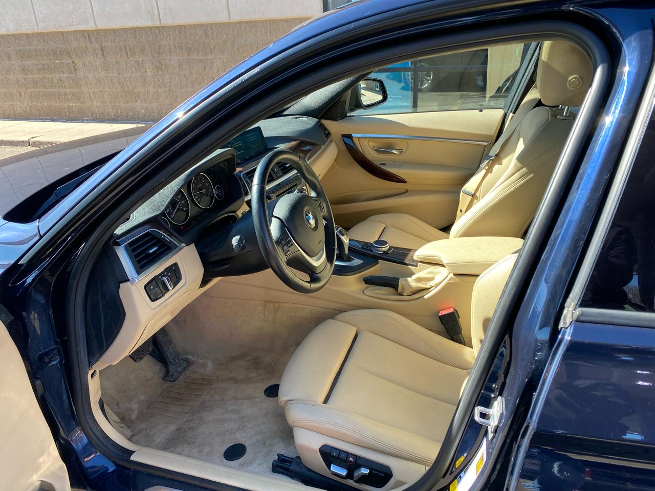 BMW 3-Series 328i xDrive Sedan 2016