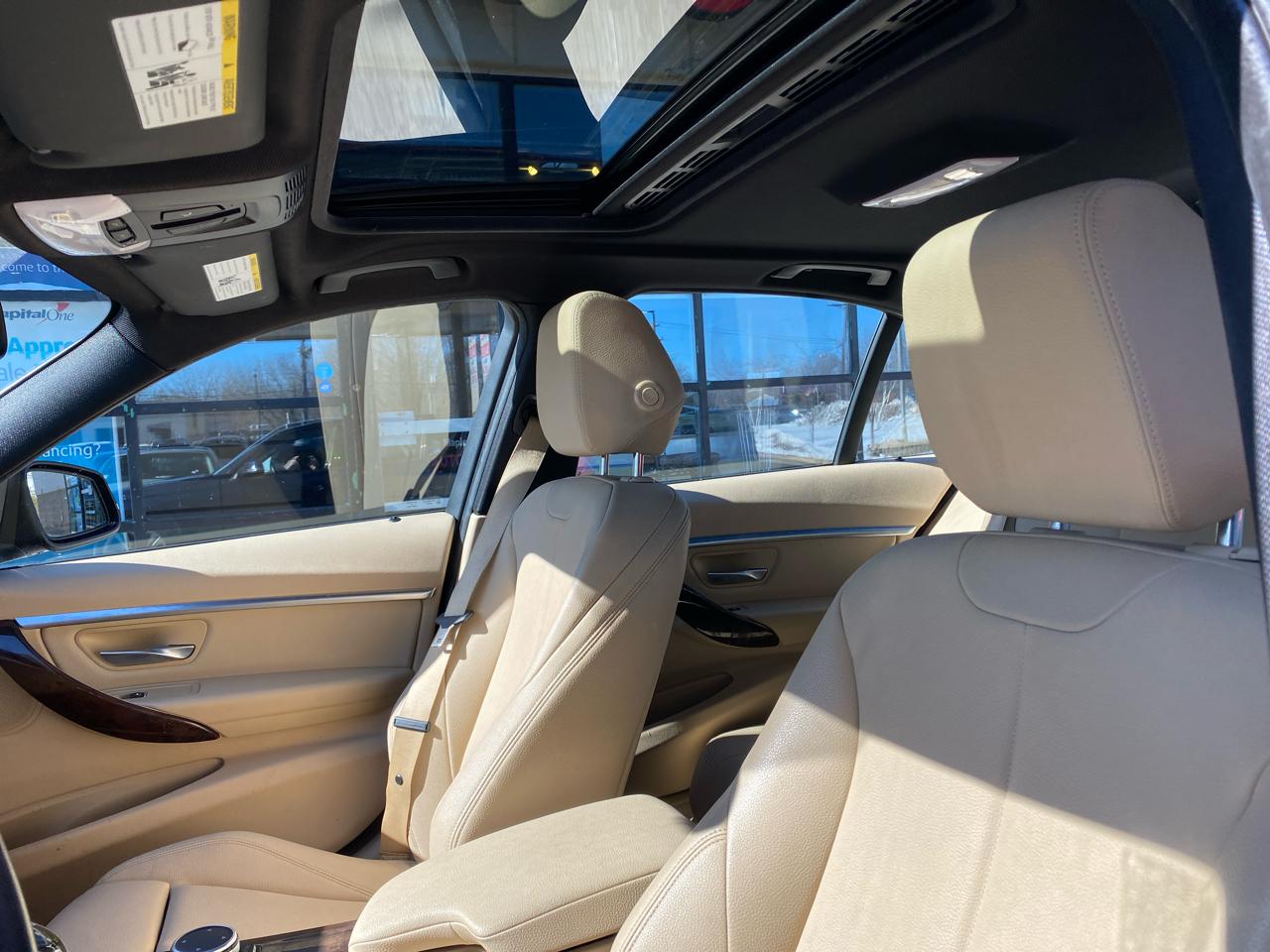 BMW 3-Series 328i xDrive Sedan 2016