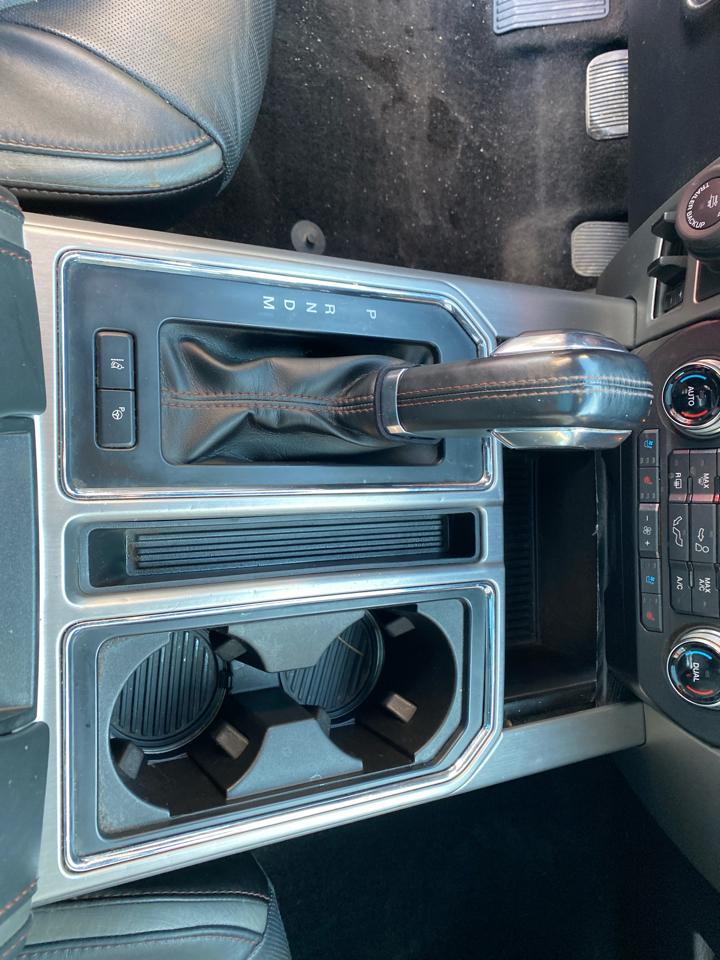 Ford F-150 4WD SuperCrew 145" Platinum 2018