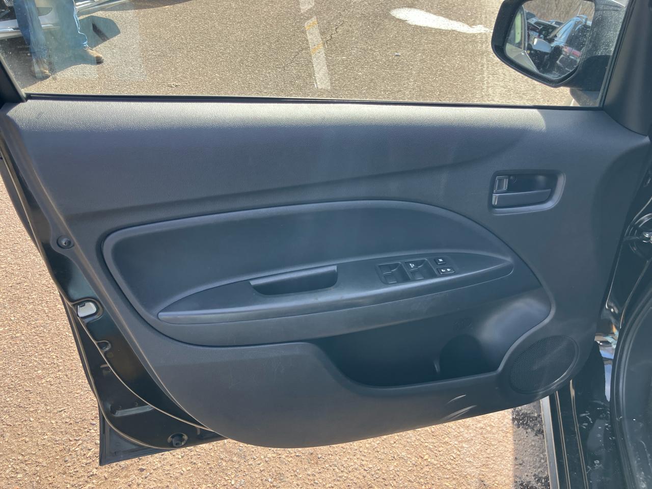 Mitsubishi Mirage ES 4D Hatchback 2019