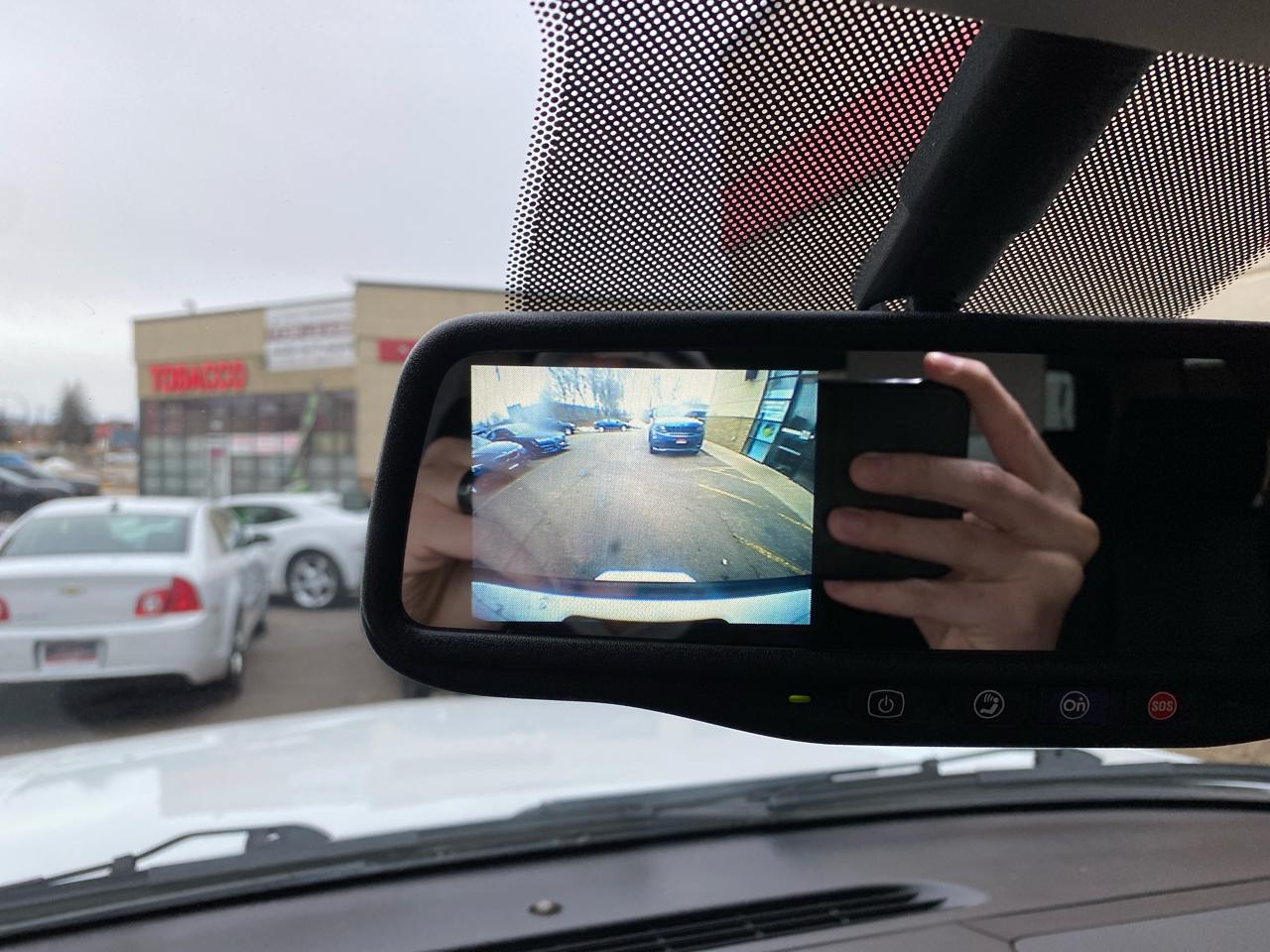 Chevrolet Suburban LT 1500 4WD 2014