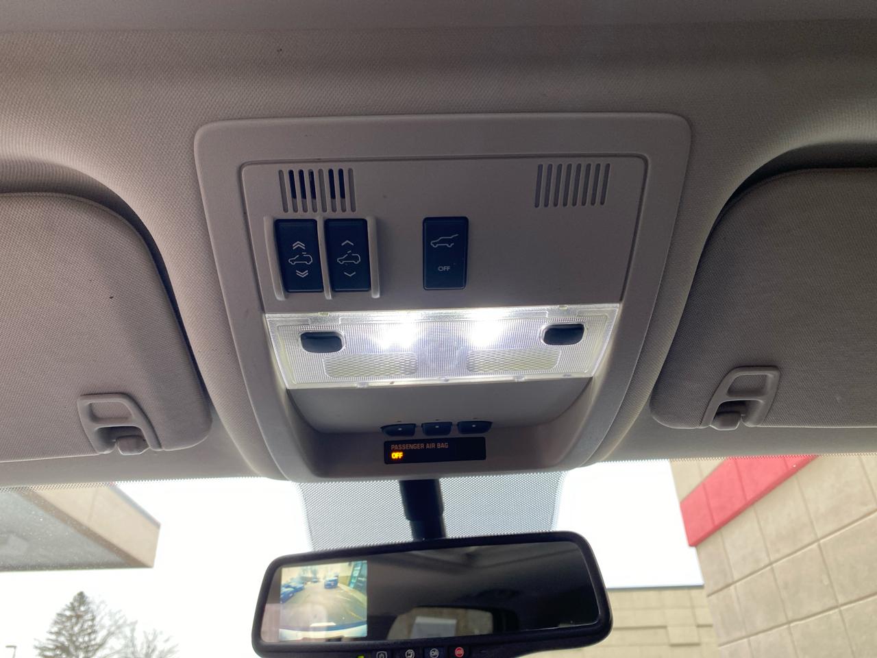 Chevrolet Suburban LT 1500 4WD 2014