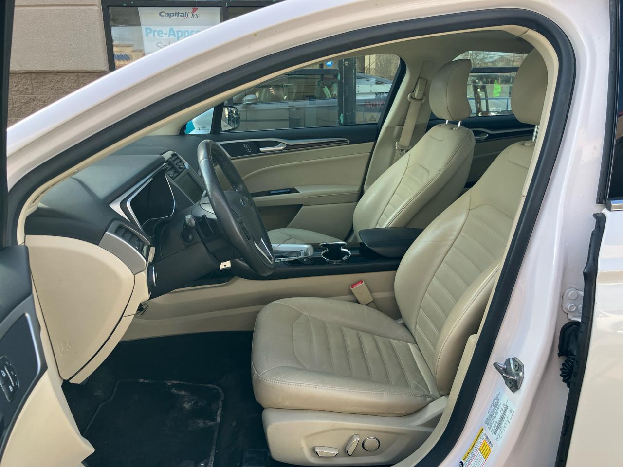 Ford Fusion SE AWD 2016