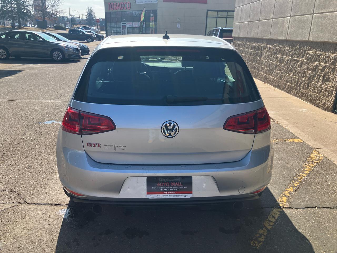 Volkswagen GTI S 6M 4-Door 2016