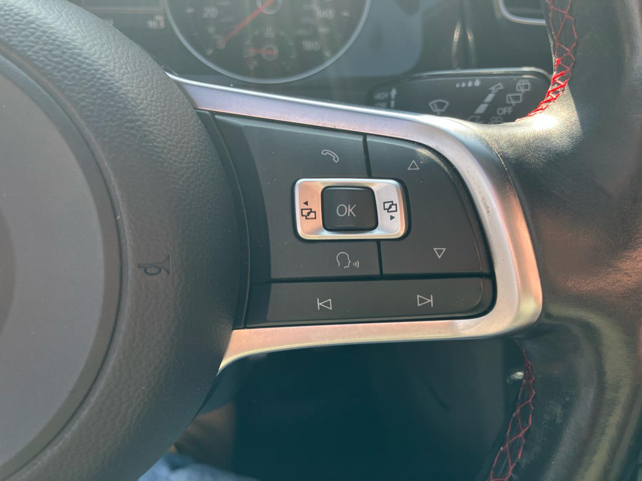 Volkswagen GTI S 6M 4-Door 2016