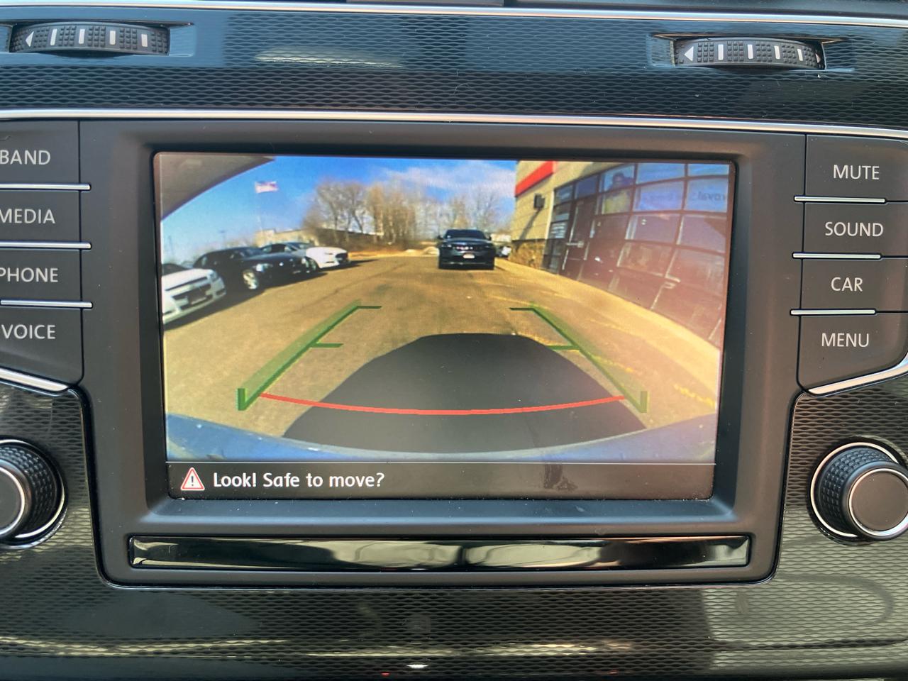 Volkswagen GTI S 6M 4-Door 2016