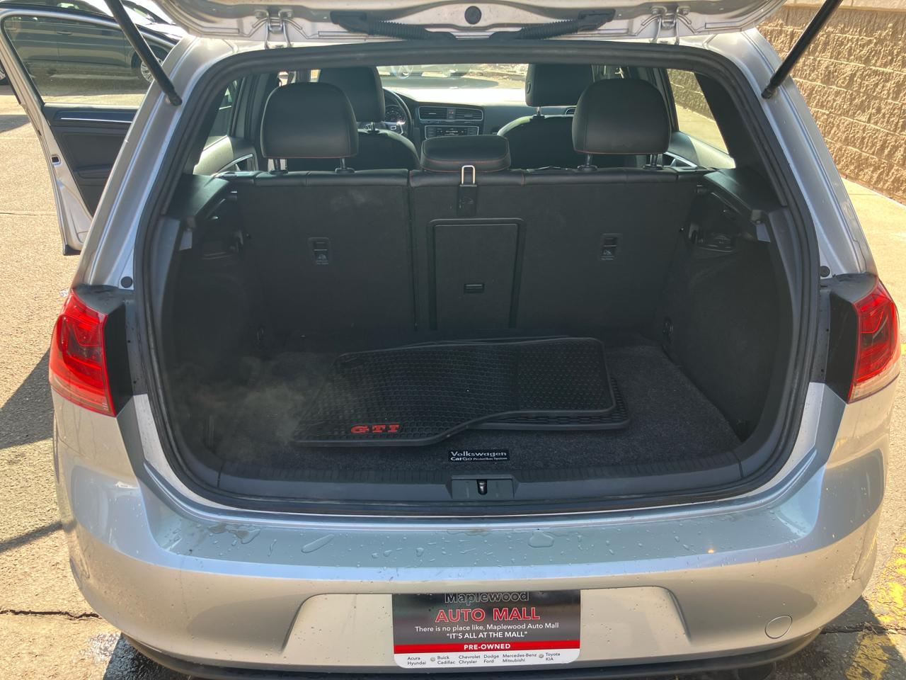 Volkswagen GTI S 6M 4-Door 2016