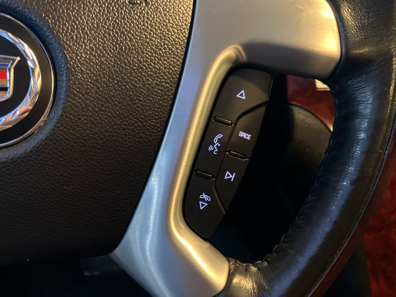 Cadillac Escalade AWD Premium 2012