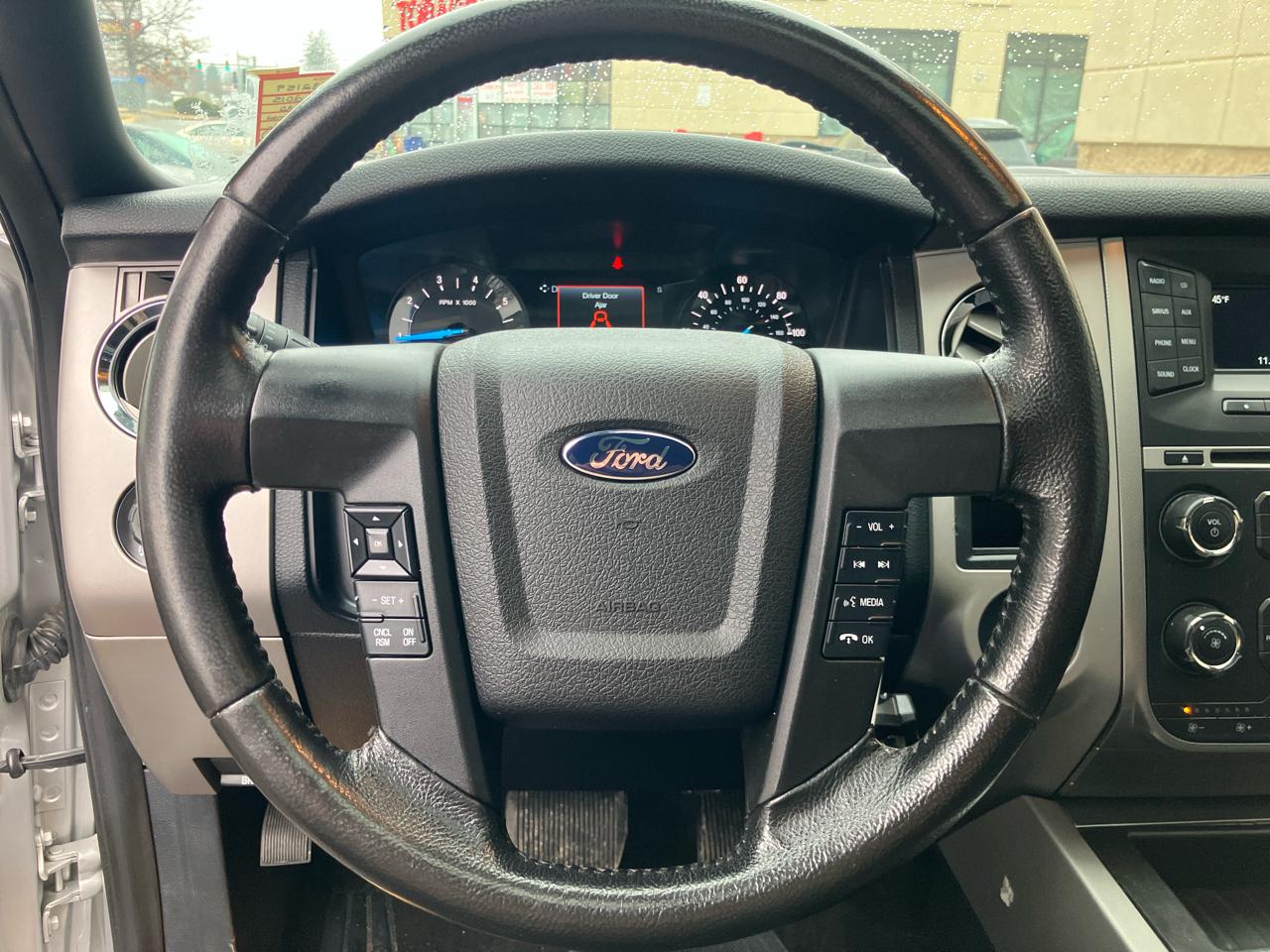 Ford Expedition EL XLT 4WD 2015