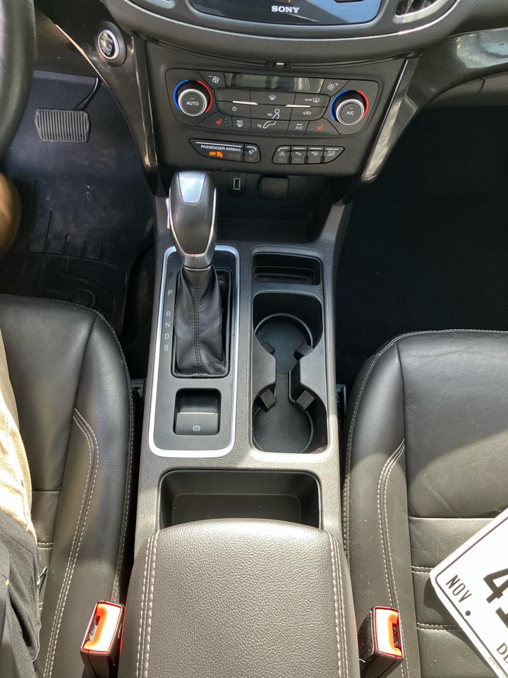 Ford Escape Titanium 4WD 2019