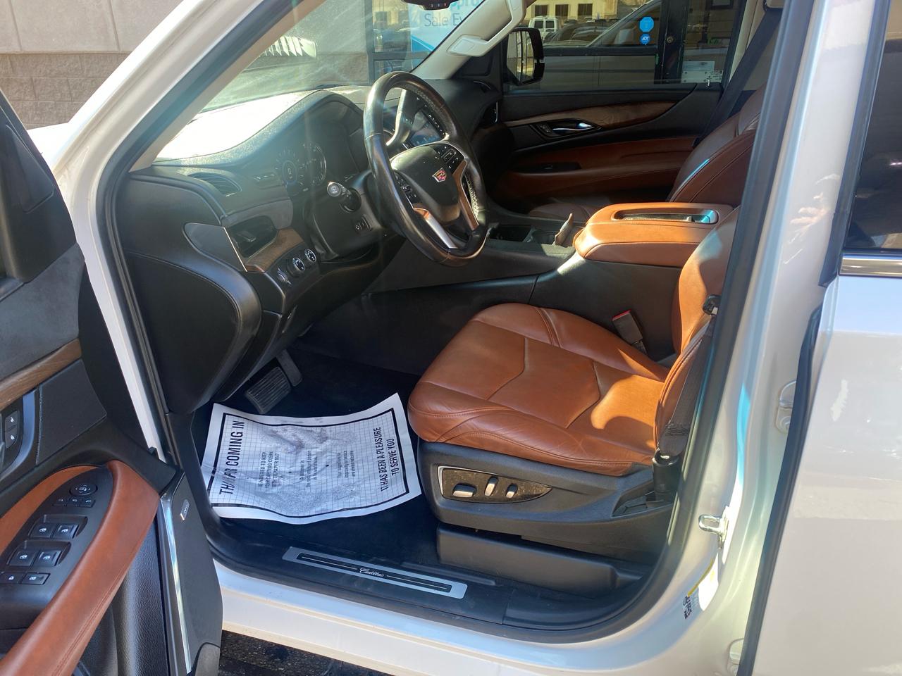 Cadillac Escalade Premium 4WD 2016