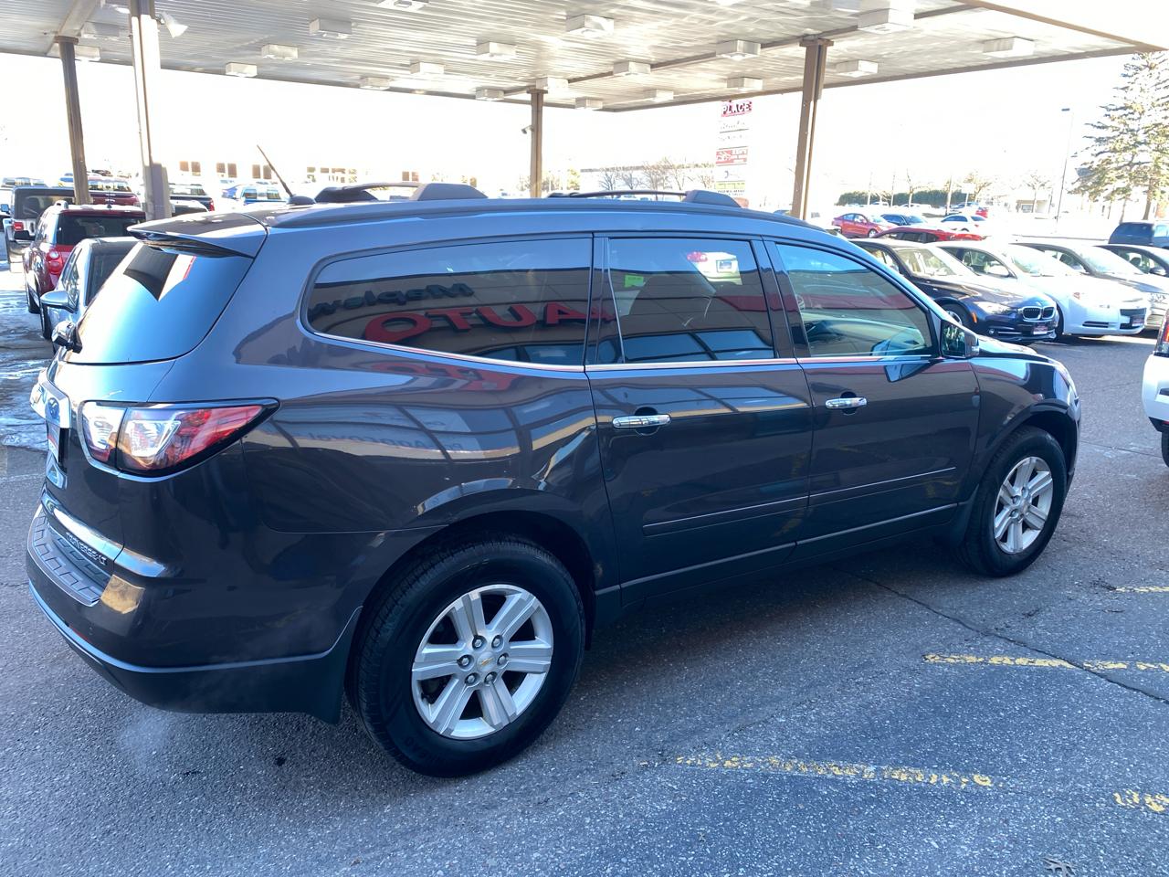 Chevrolet Traverse 2LT AWD 2013