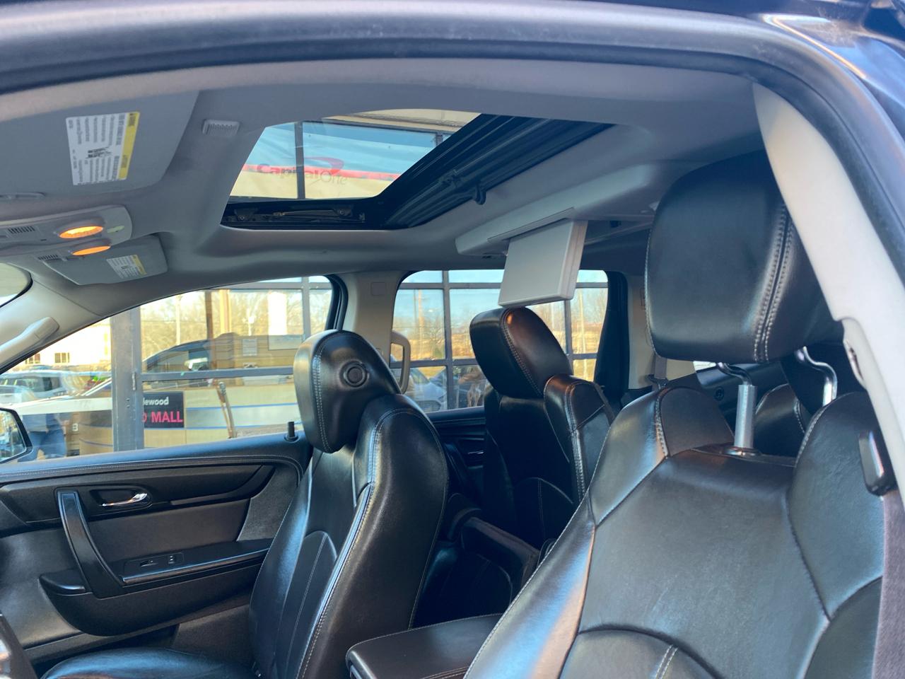 Chevrolet Traverse 2LT AWD 2013