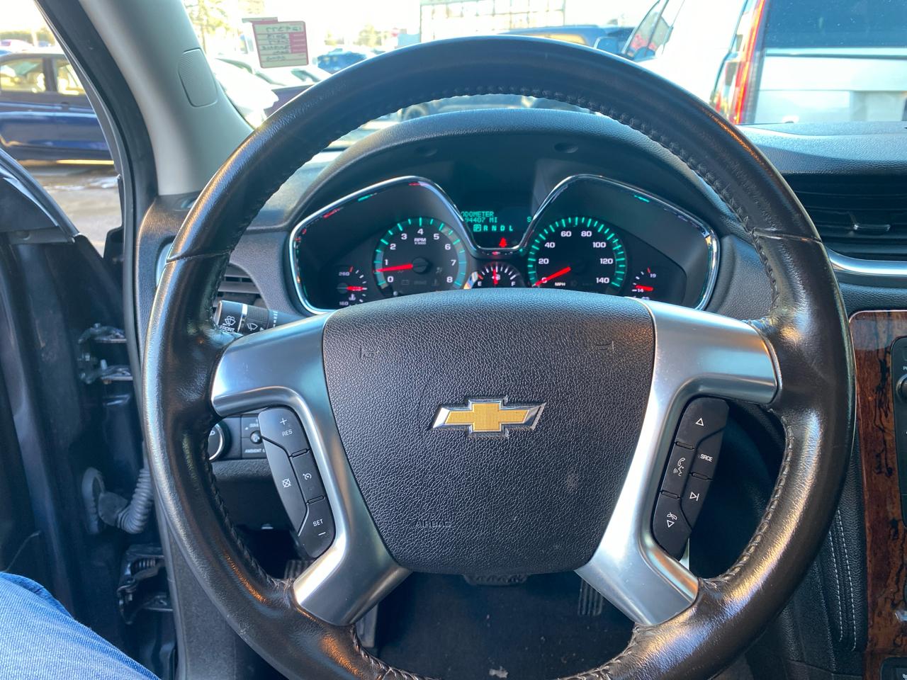 Chevrolet Traverse 2LT AWD 2013