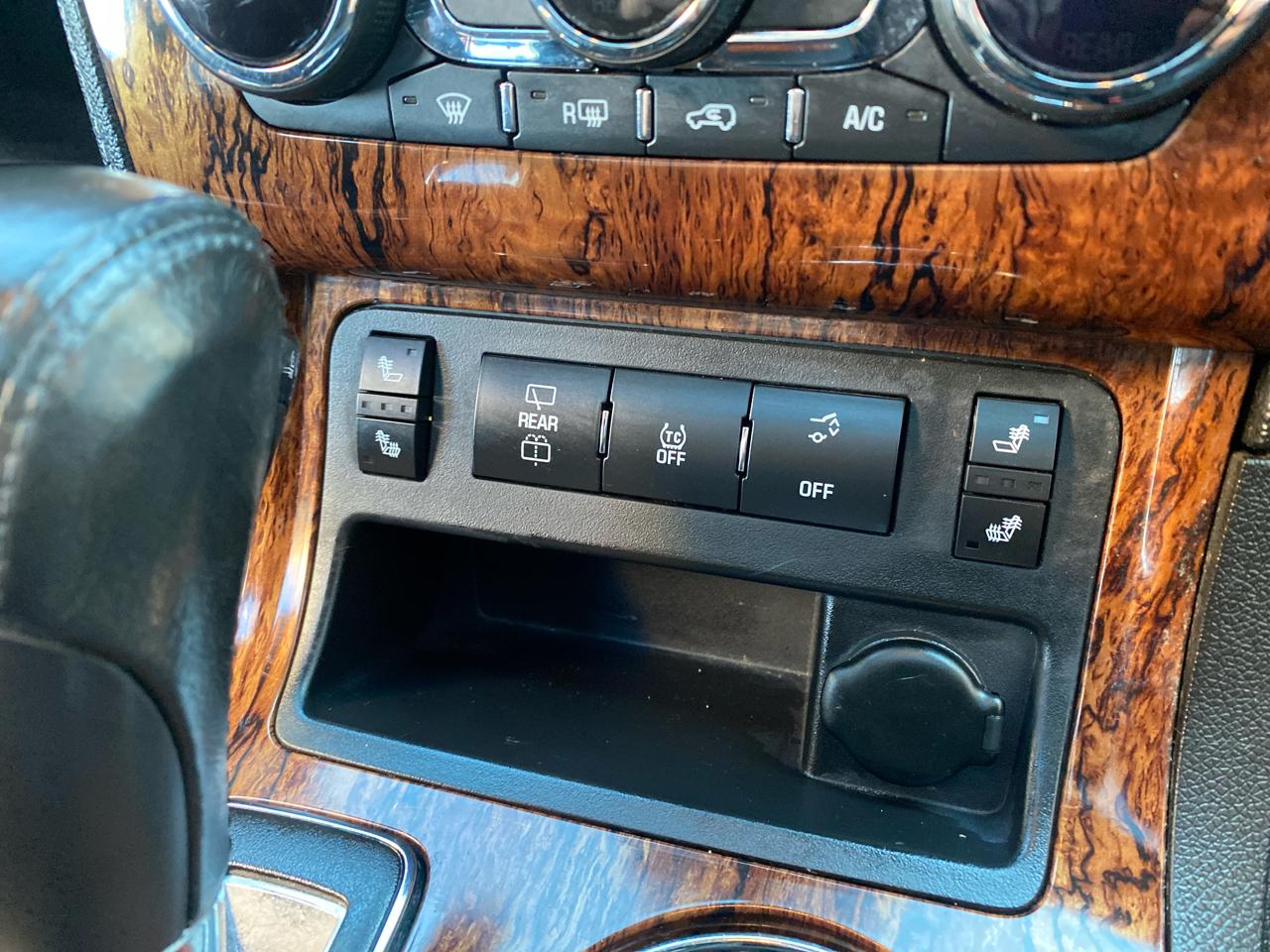 Chevrolet Traverse 2LT AWD 2013