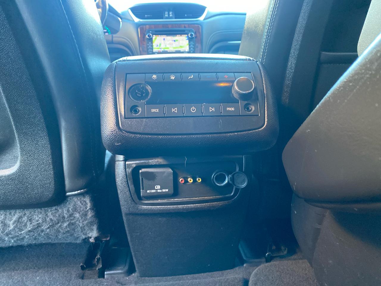 Chevrolet Traverse 2LT AWD 2013