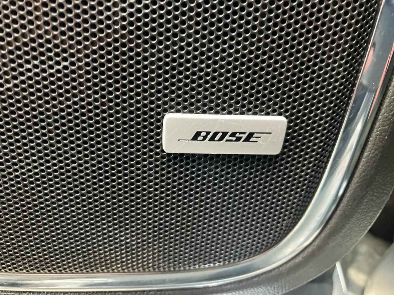 Chevrolet Suburban Premier 4WD 2017