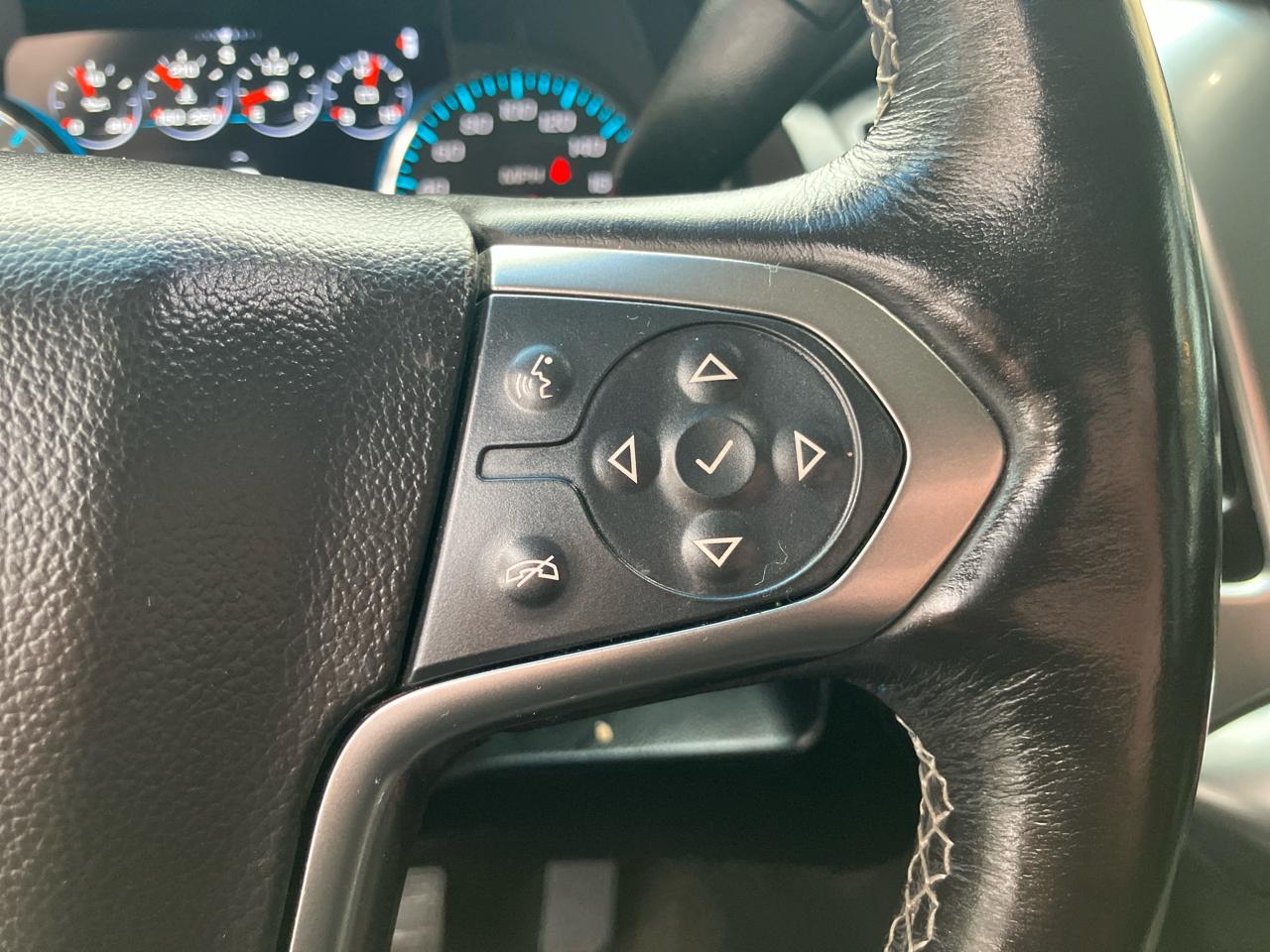 Chevrolet Suburban Premier 4WD 2017