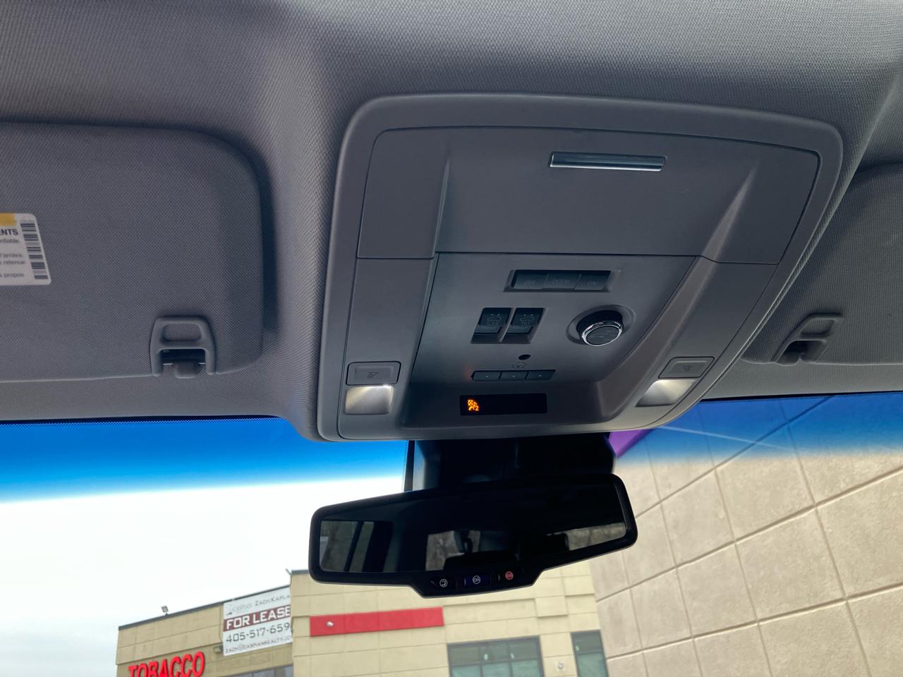 Chevrolet Suburban Premier 4WD 2017