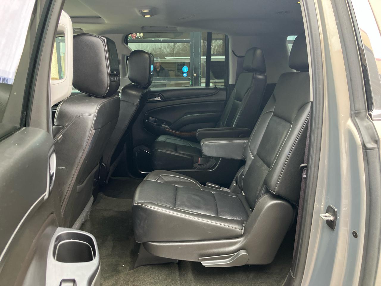 Chevrolet Suburban Premier 4WD 2017