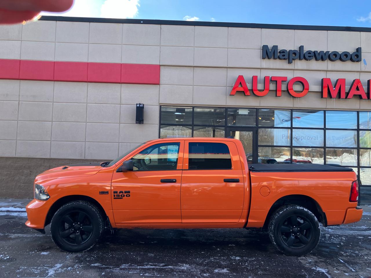 RAM 1500 Classic Tradesman Crew Cab SWB 4WD 2019