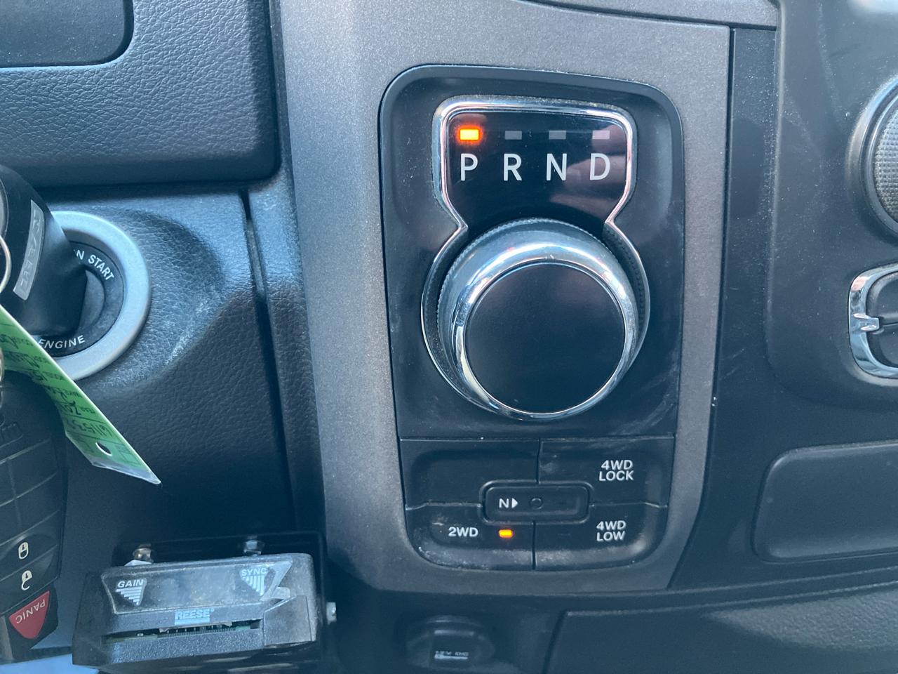 RAM 1500 Classic Tradesman Crew Cab SWB 4WD 2019