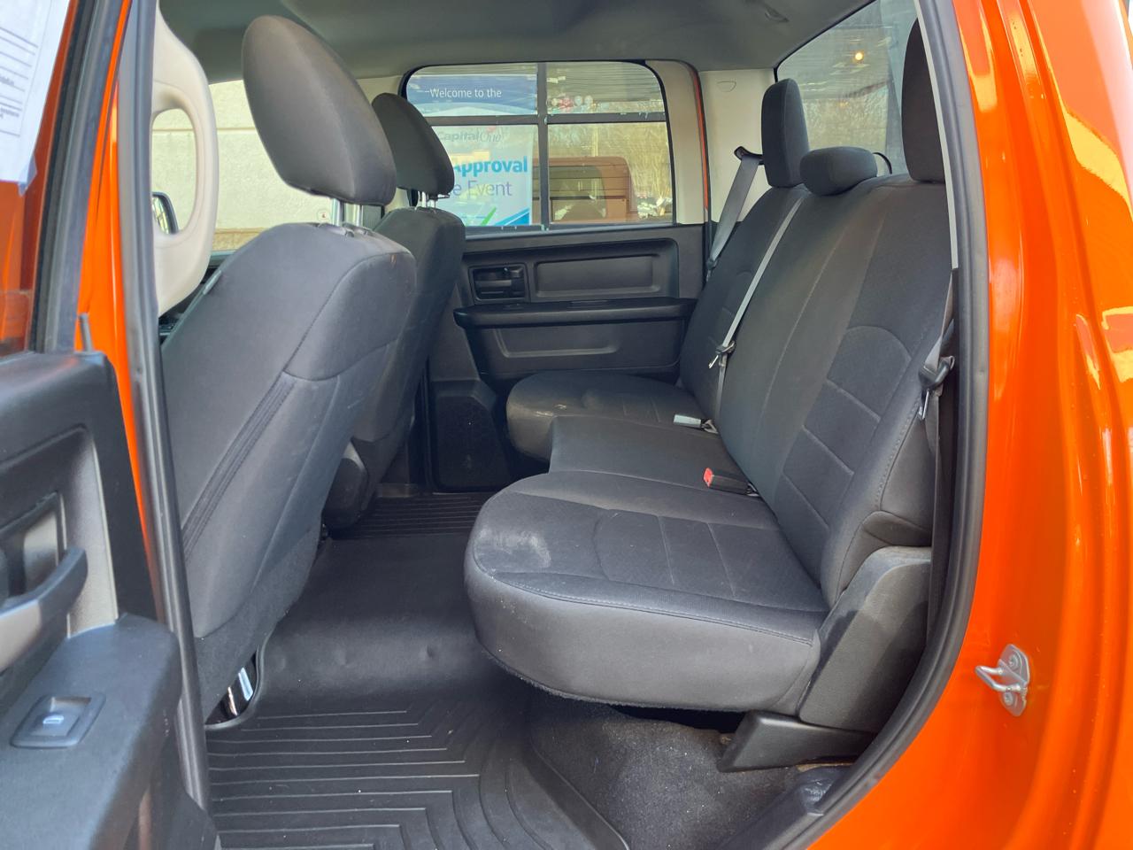 RAM 1500 Classic Tradesman Crew Cab SWB 4WD 2019