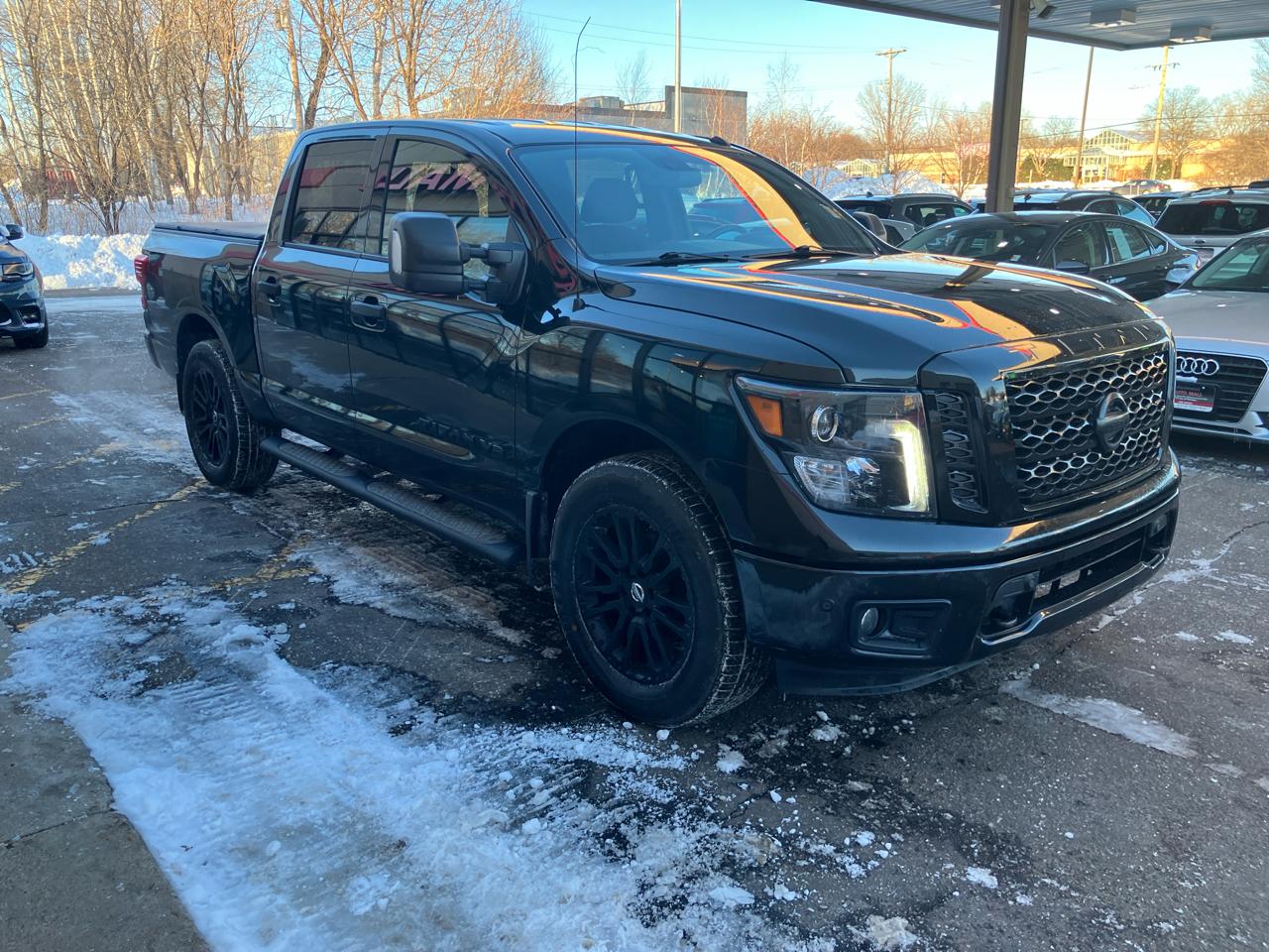 Nissan Titan SV 4WD 2019