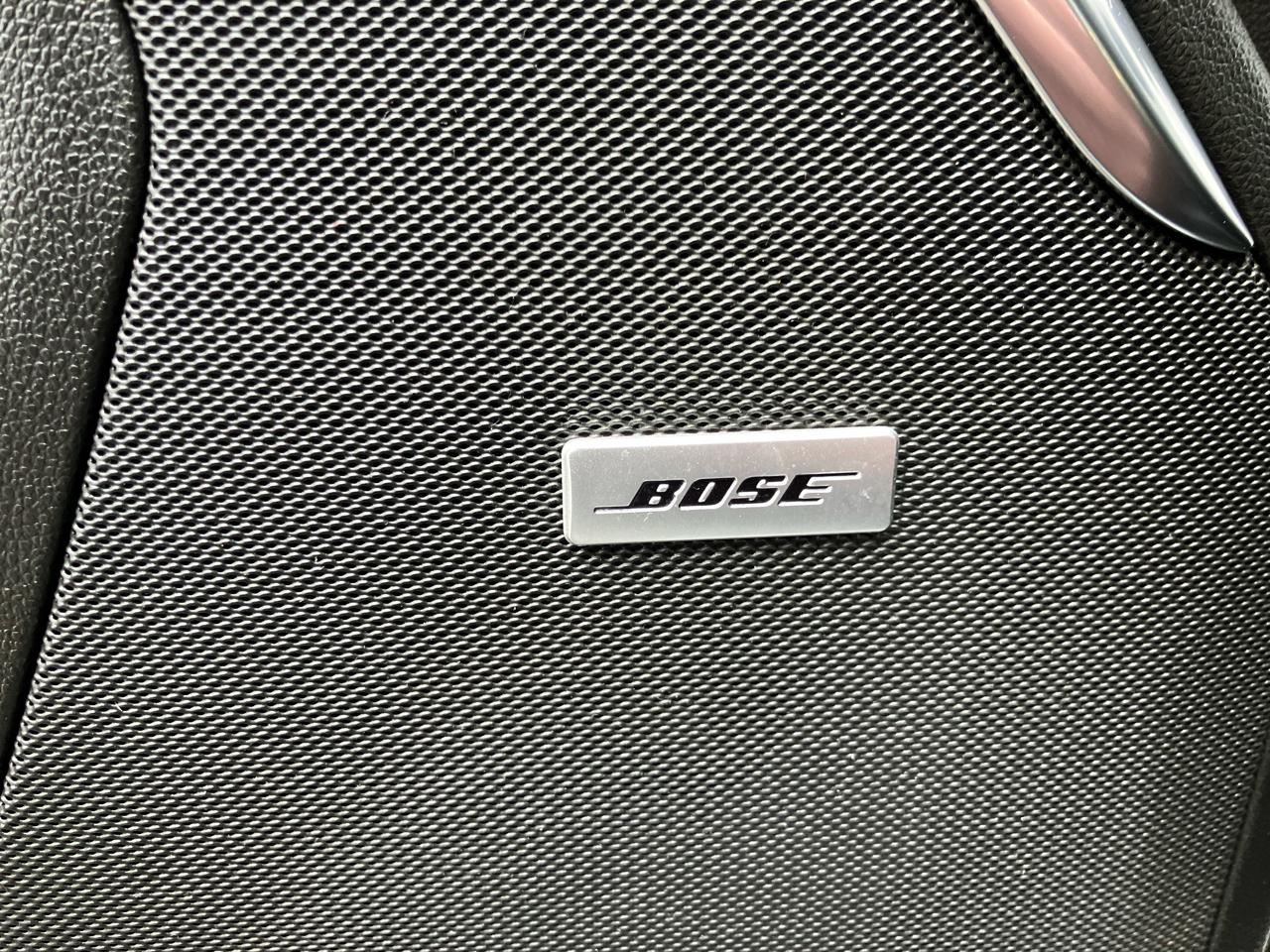 GMC Yukon Denali 4WD 2021