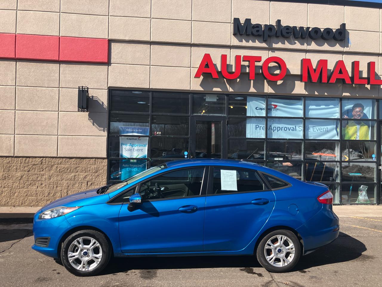 Ford Fiesta SE Sedan 2014