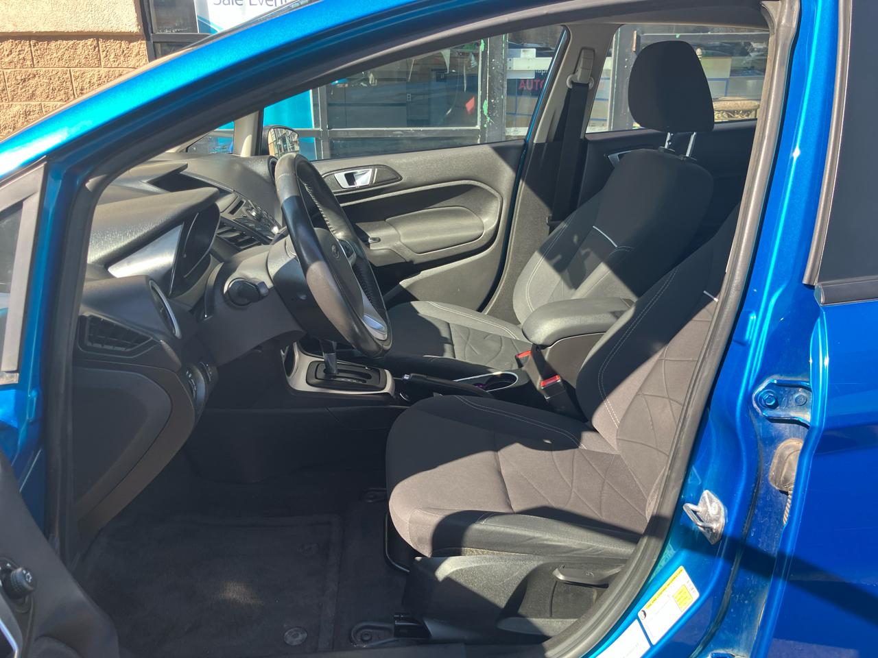 Ford Fiesta SE Sedan 2014