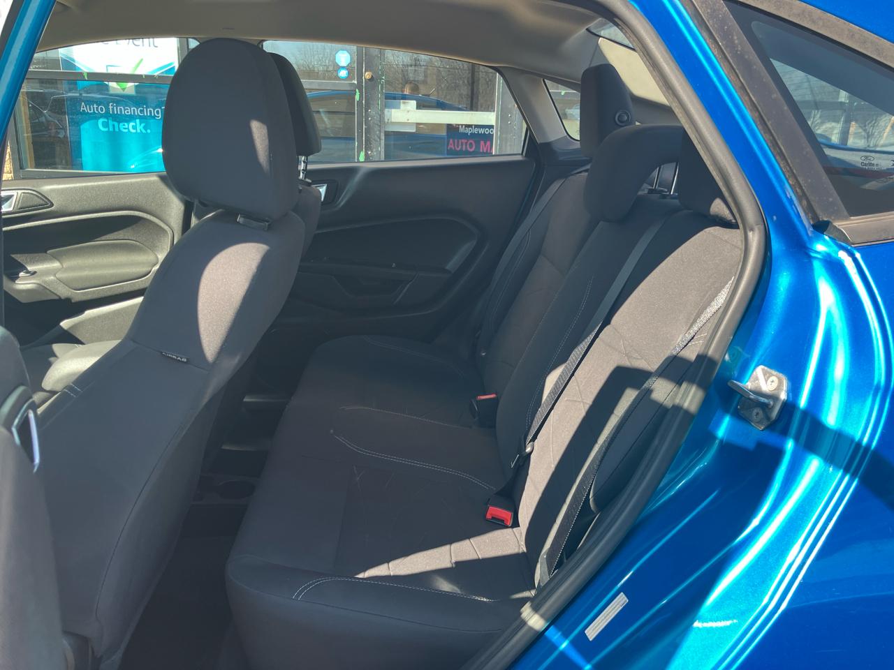 Ford Fiesta SE Sedan 2014