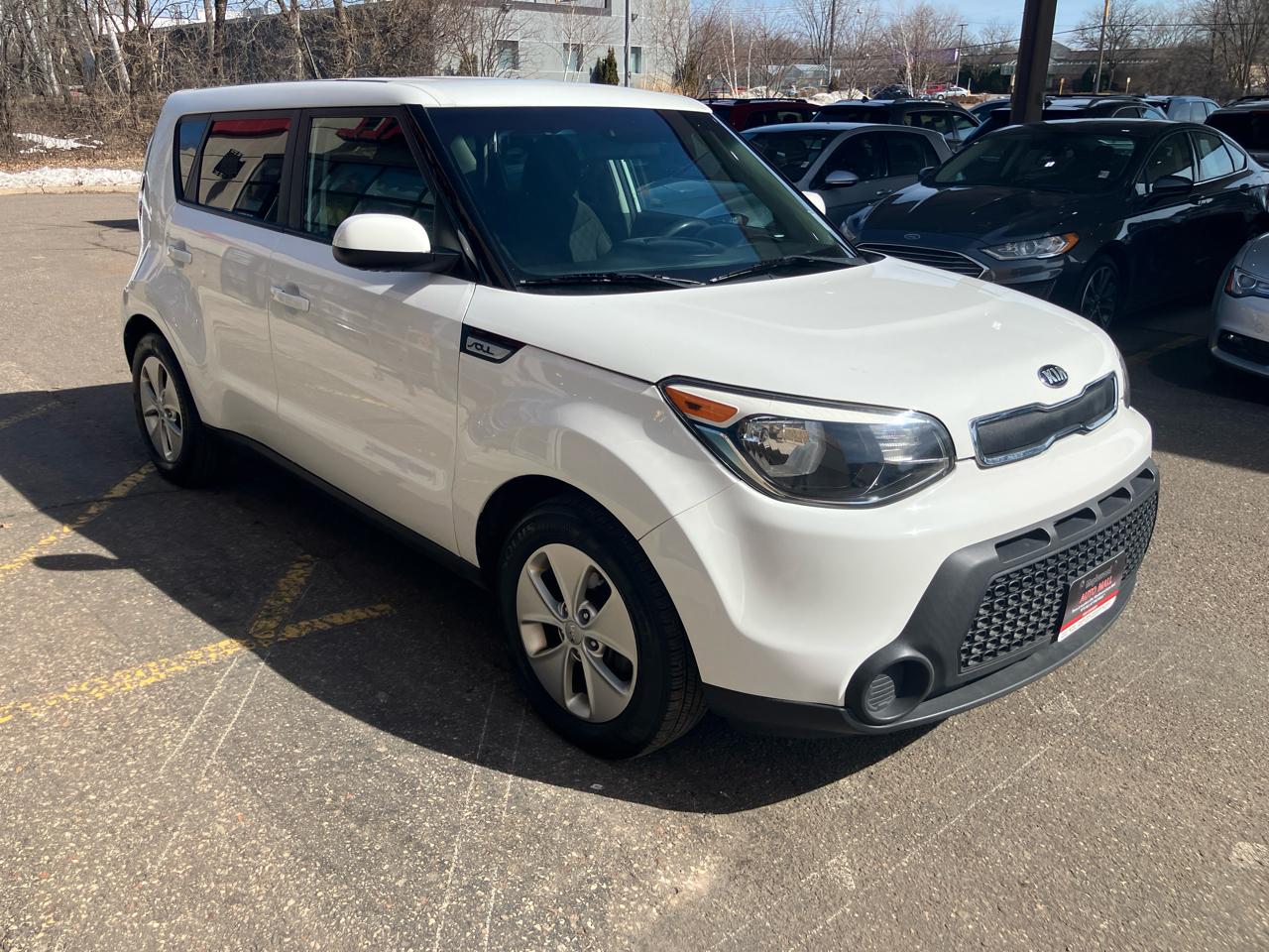 Kia Soul Base 6A 2016
