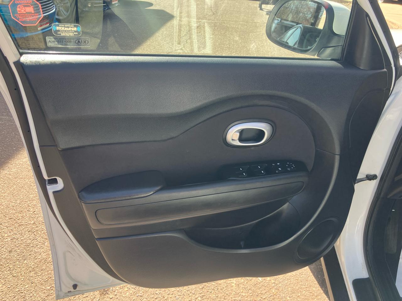 Kia Soul Base 6A 2016