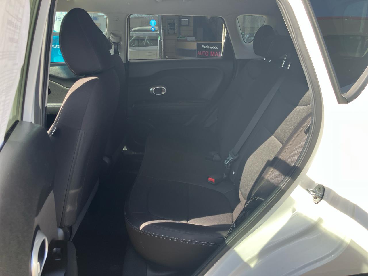 Kia Soul Base 6A 2016