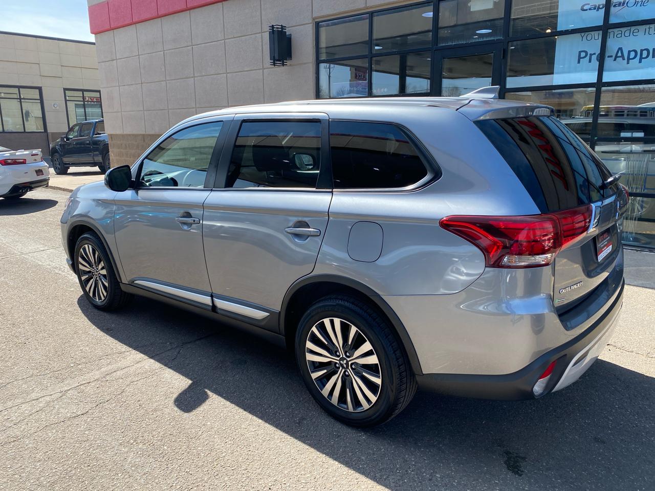 Mitsubishi Outlander SEL AWD 2020