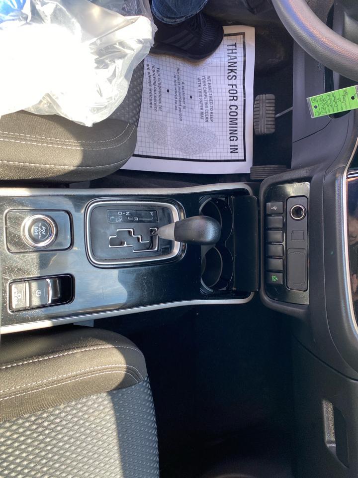 Mitsubishi Outlander SEL AWD 2020