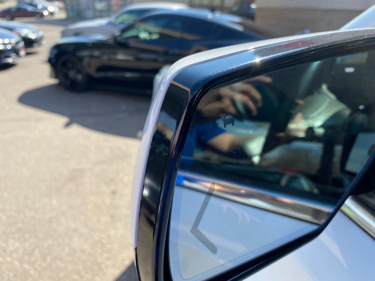 GMC Yukon XL SLT 4WD 2017