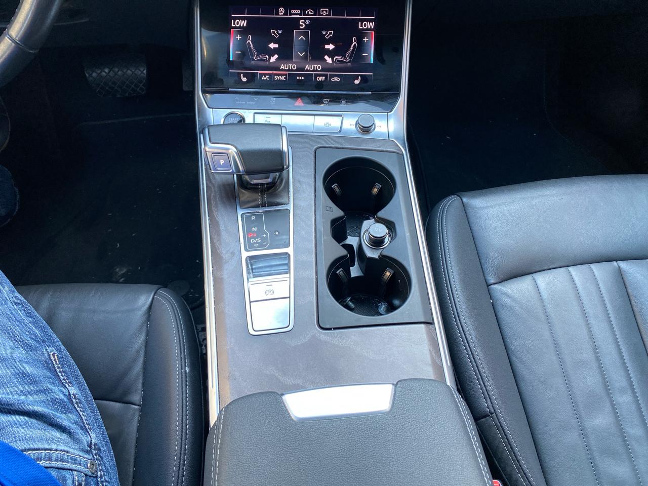 Audi A6 Premium Plus 55 TFSI quattro 2024