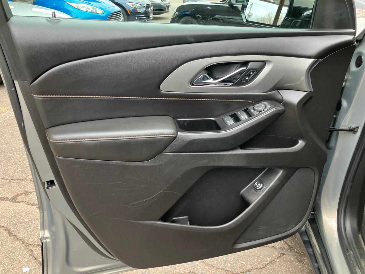 Chevrolet Traverse LT Cloth FWD 2019