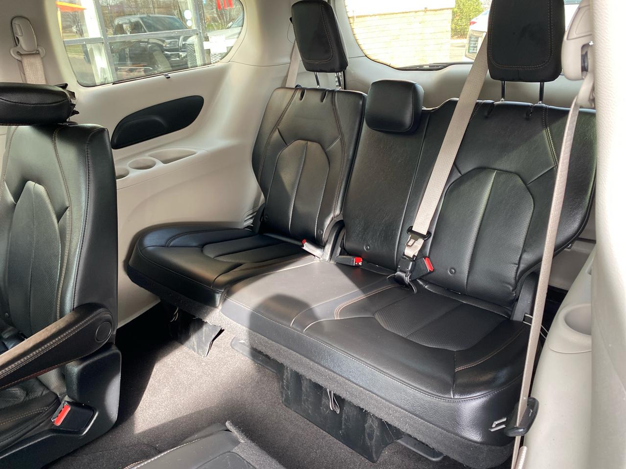 Chrysler Pacifica Touring-L 2018