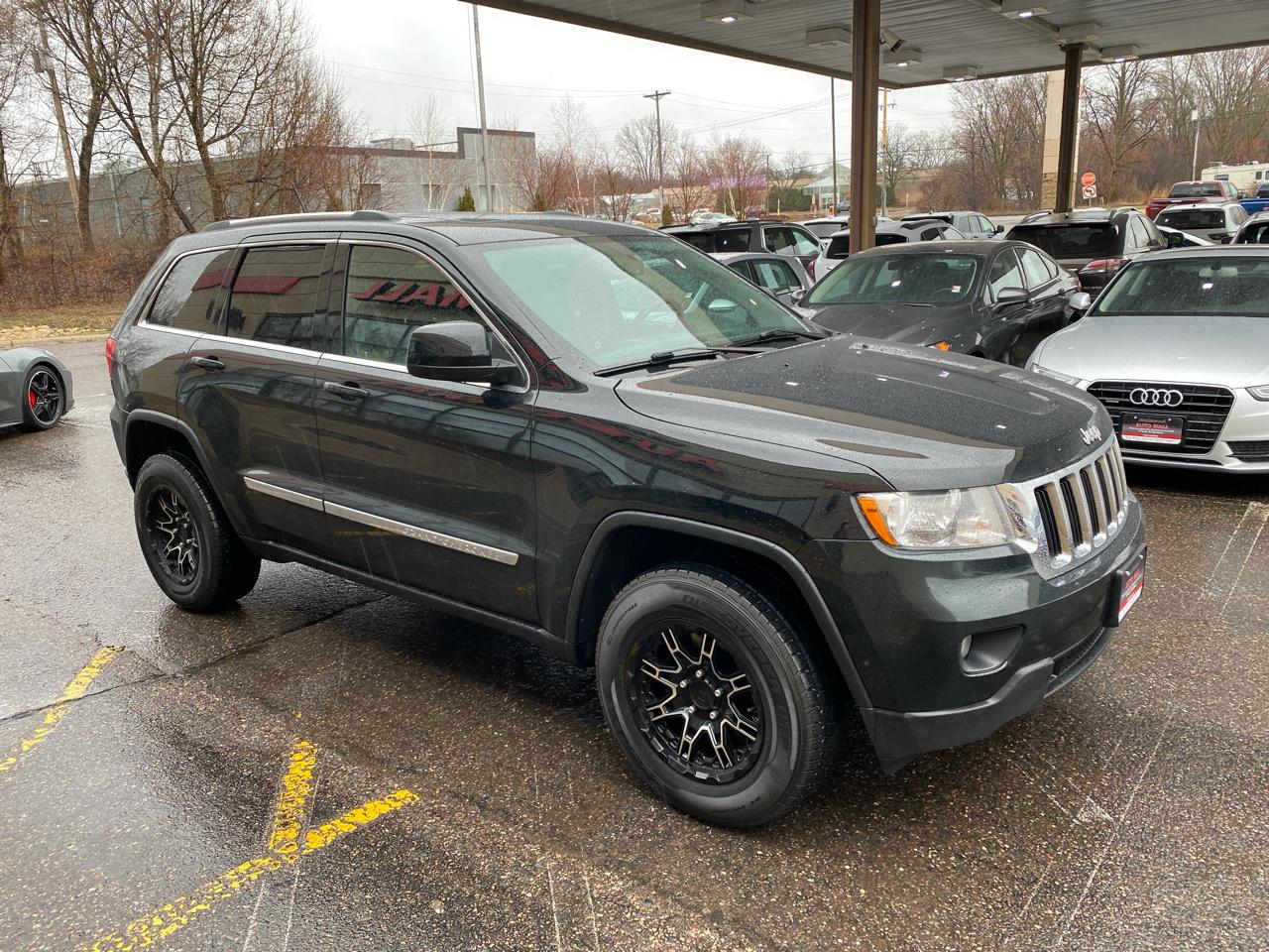 Jeep Grand Cherokee Laredo 4WD 2013