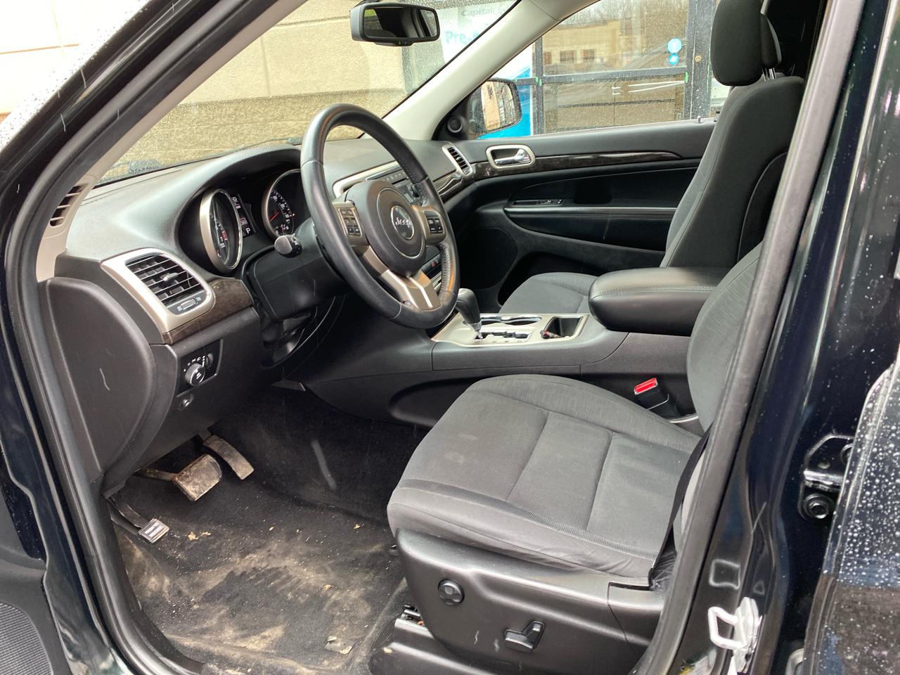 Jeep Grand Cherokee Laredo 4WD 2013