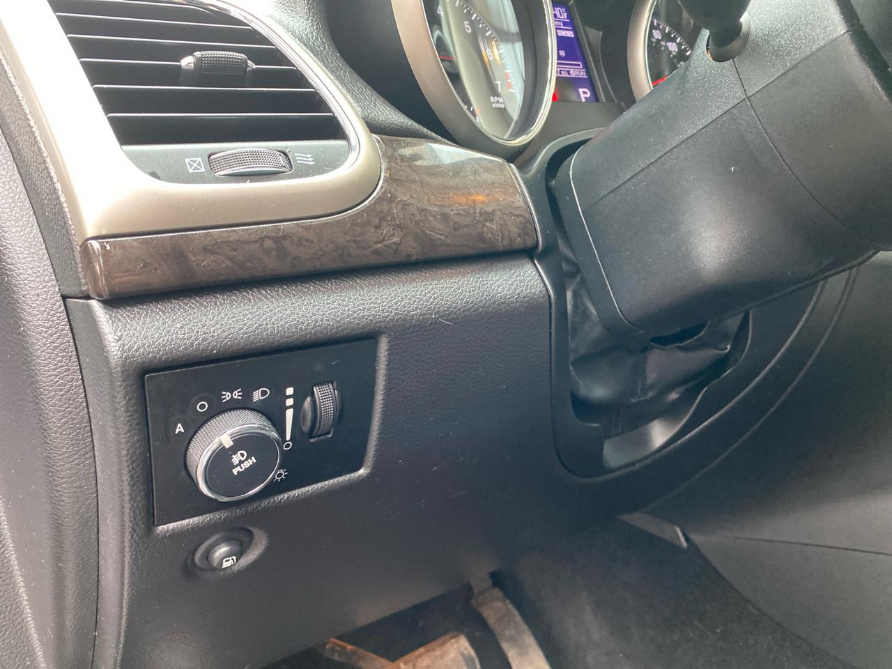 Jeep Grand Cherokee Laredo 4WD 2013