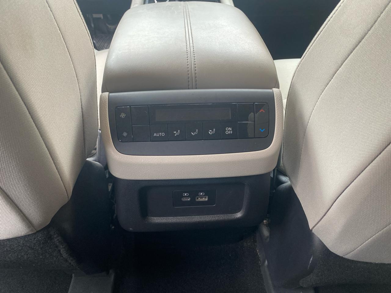 Nissan Pathfinder SV 4WD 2022