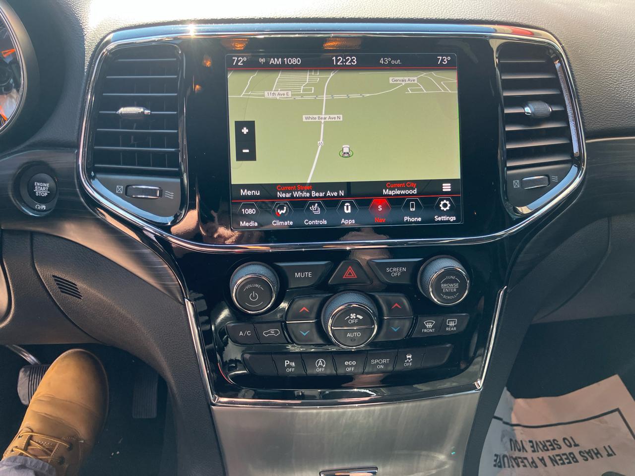 Jeep Grand Cherokee Laredo 4WD 2020