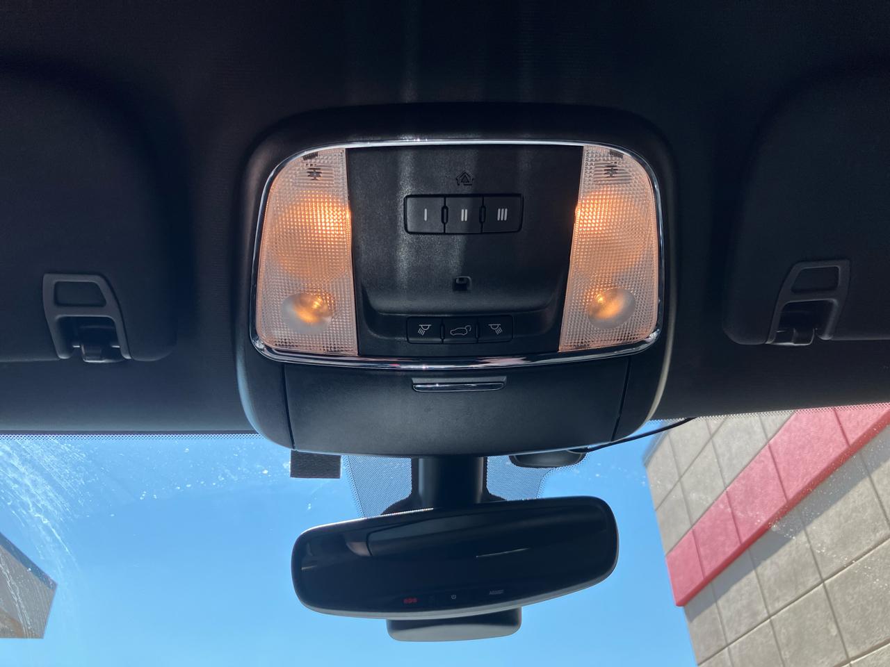 Jeep Grand Cherokee Laredo 4WD 2020