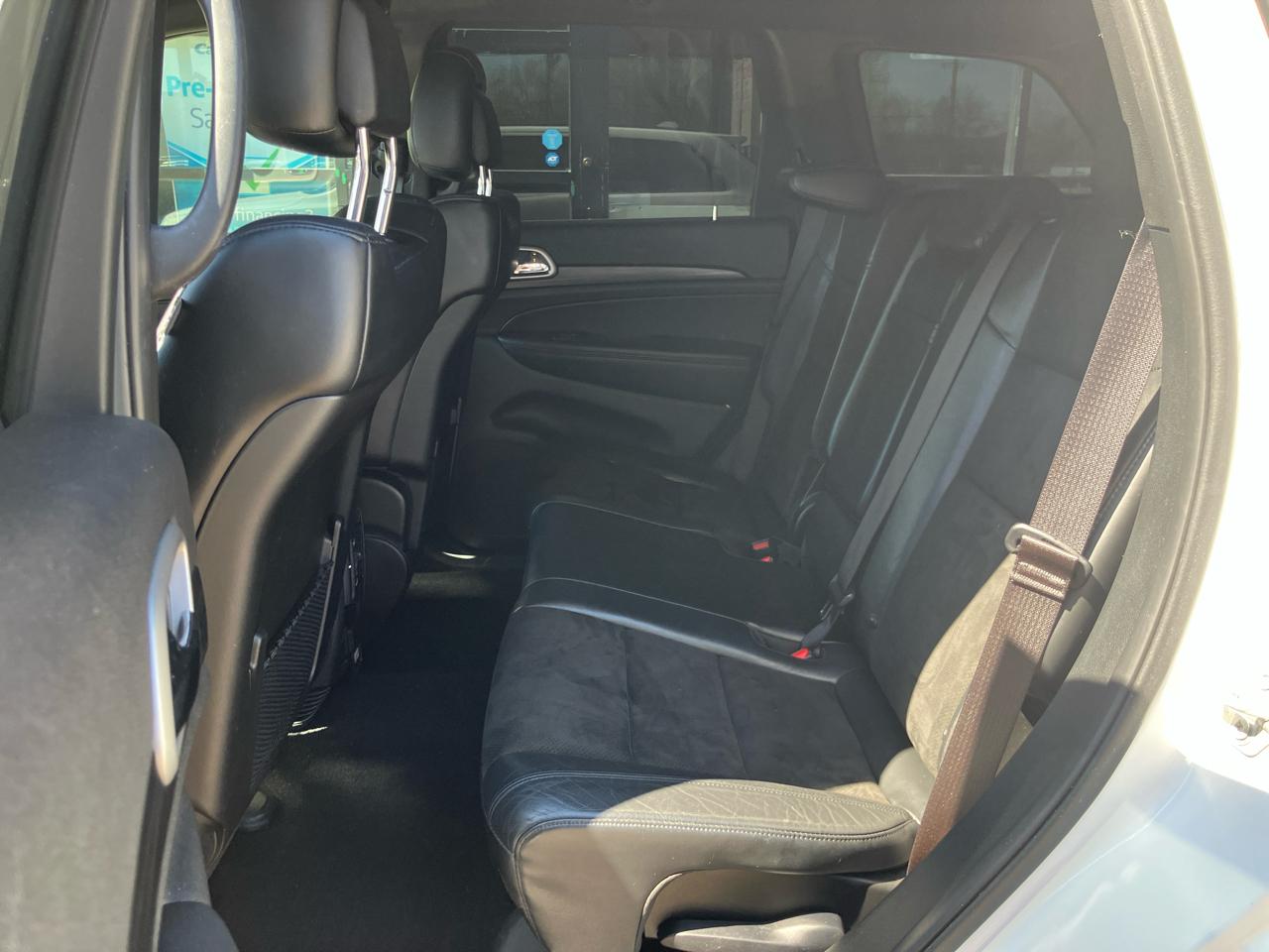 Jeep Grand Cherokee Laredo 4WD 2020