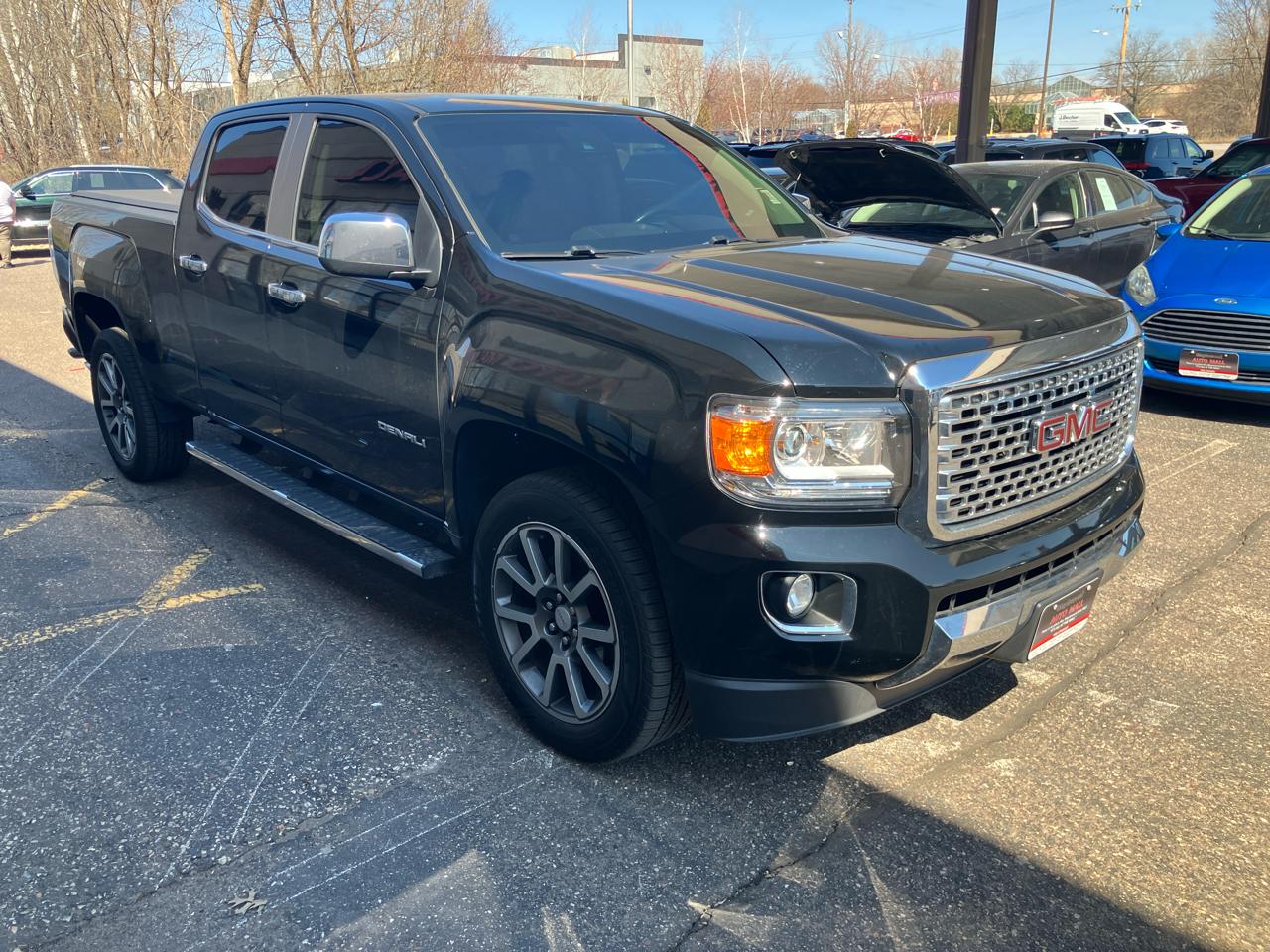 GMC Canyon Denali Crew Cab 4WD Long Box 2018
