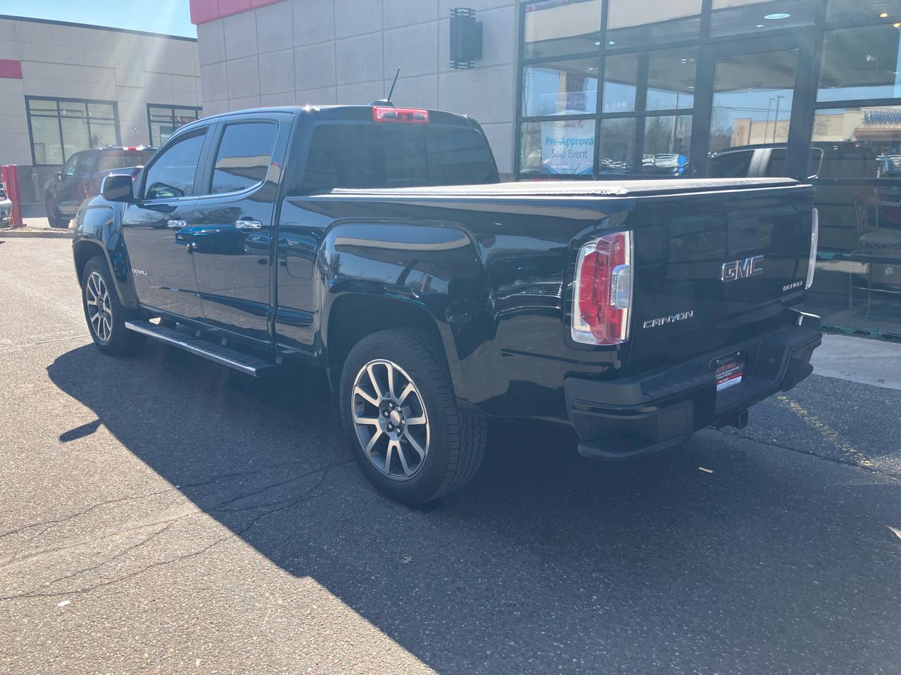 GMC Canyon Denali Crew Cab 4WD Long Box 2018